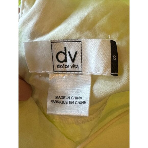 DV Dolce Vita Romper Women Small Yellow Neon Eyelet Lace‎ V Neck Tie Back Shorts - Picture 10 of 12